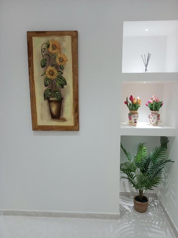 Casa Mary Apartment - Trapani Buitenkant foto