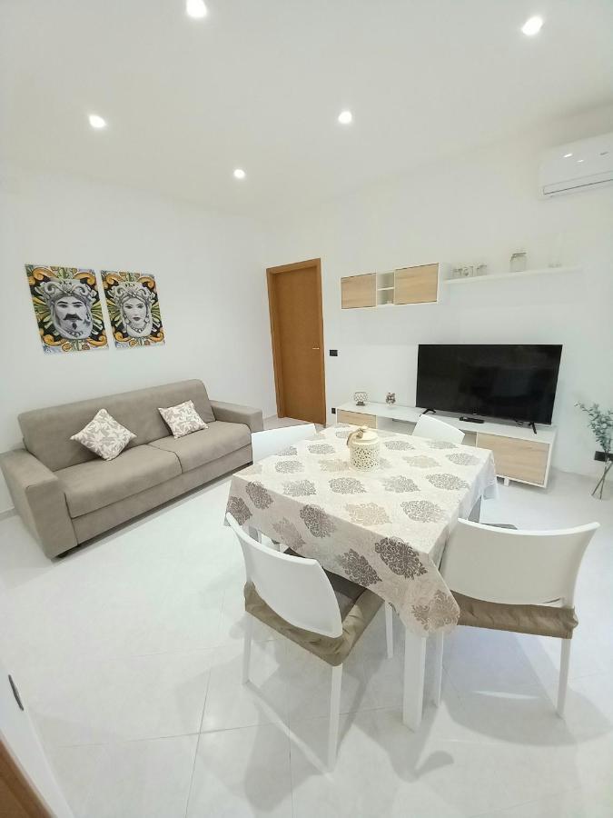 Casa Mary Apartment - Trapani Buitenkant foto
